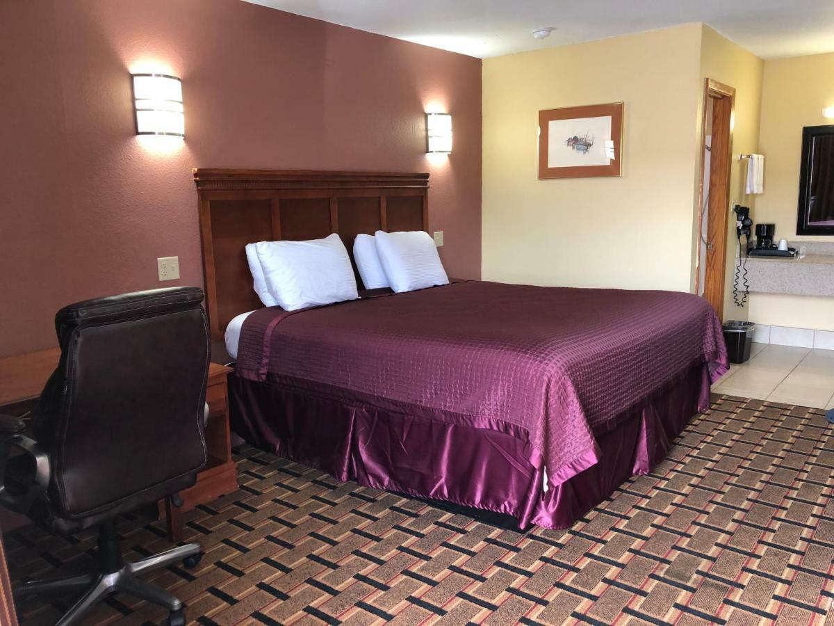 Americas Best Value Inn-Indianola Zewnętrze zdjęcie