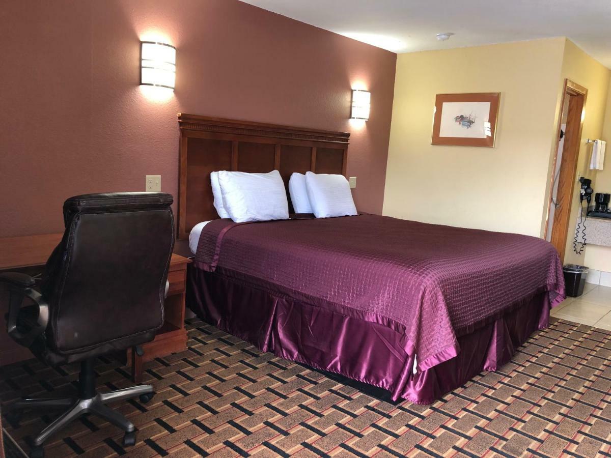 Americas Best Value Inn-Indianola Zewnętrze zdjęcie